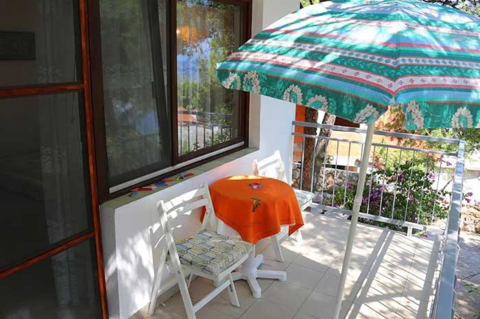Apartmani Diego Sveta Nedelja  Dış mekan fotoğraf
